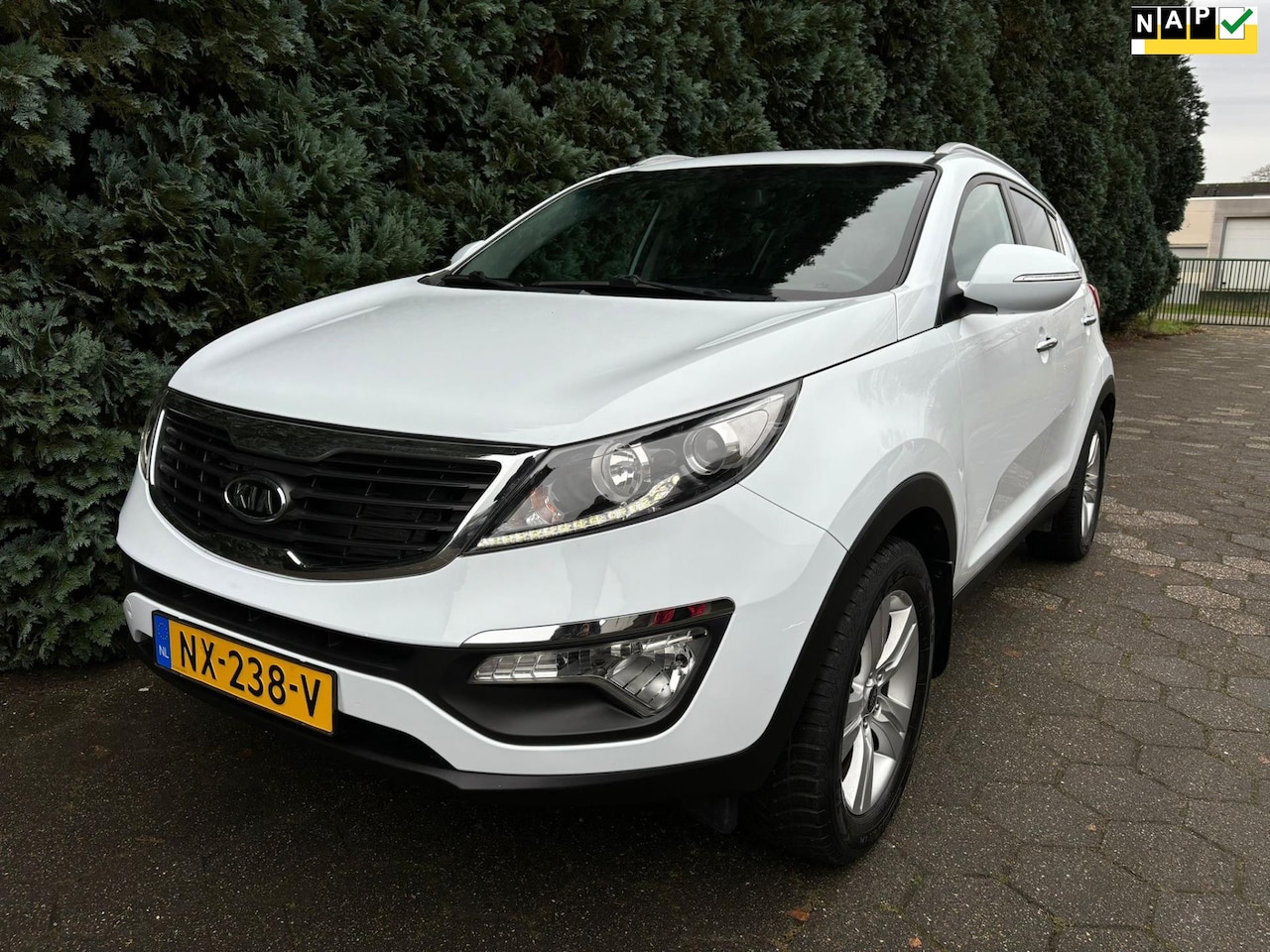 Kia Sportage - 1.6 GDI X-ecutive Plus Pack 1.6 GDI X-ecutive Plus Pack - AutoWereld.nl