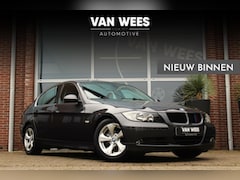 BMW 3-serie - 325i E90 Sedan Dynamic Executive | NL auto | 218 pk | Sportstuur | PDC | Cruise-control |