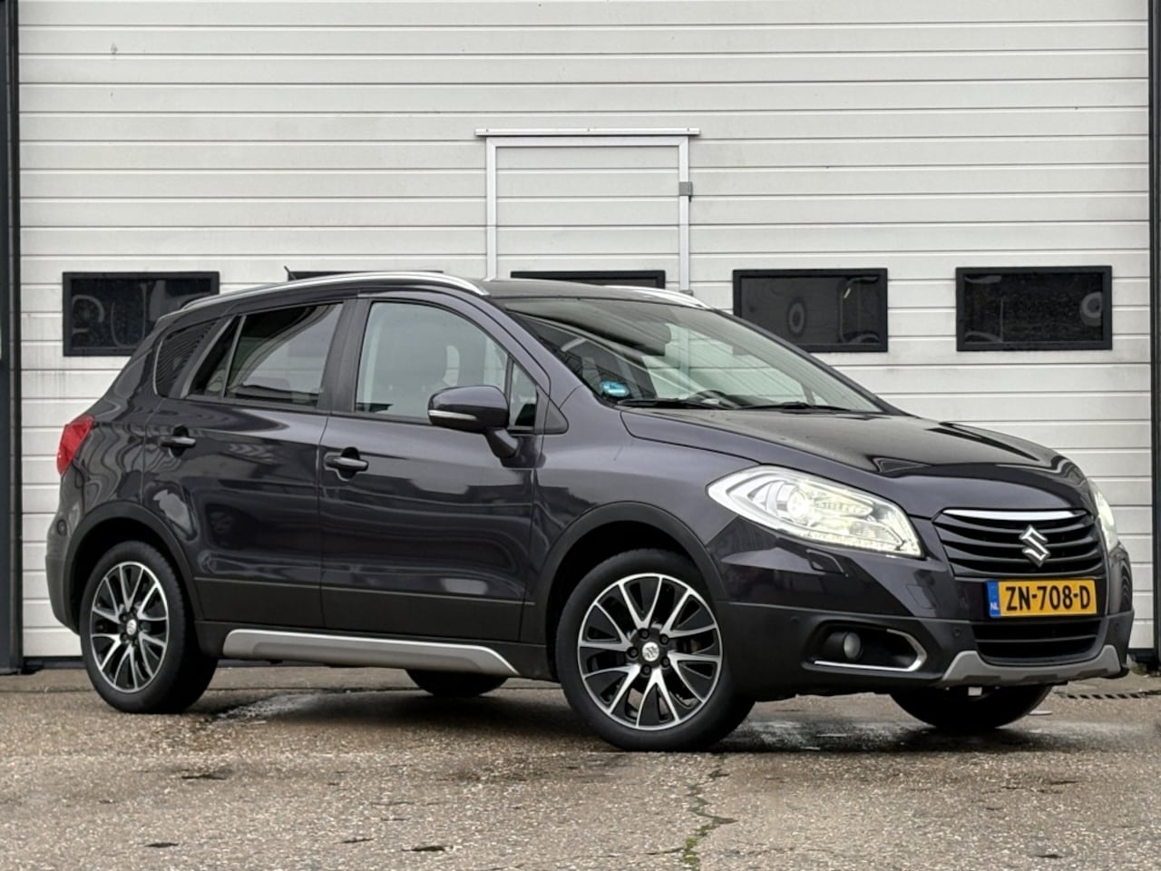 Suzuki SX4 S-Cross - 1.6 High Executive Navi Leder | Camera | Schuifdak | Net binnen - AutoWereld.nl