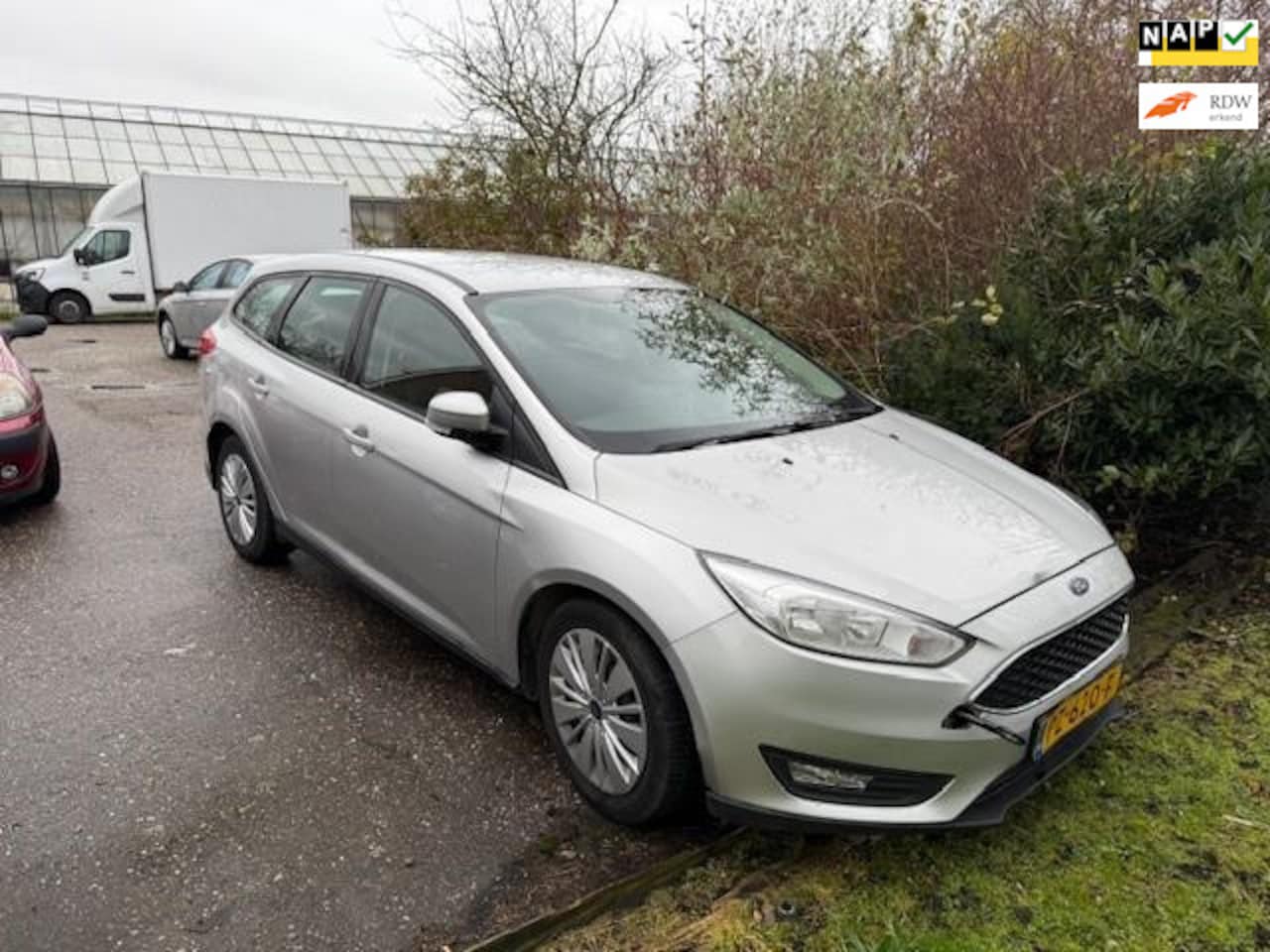 Ford Focus Wagon - AUTOMAAT / Distributieriem is kapot / timing belt is broken - AutoWereld.nl