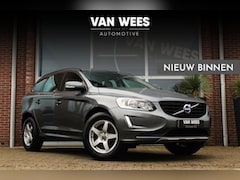 Volvo XC60 - 2.0 D3 FWD Momentum | Navi | Trekhaak | PDC | Cruise-control | Climate-control | 17 inch |