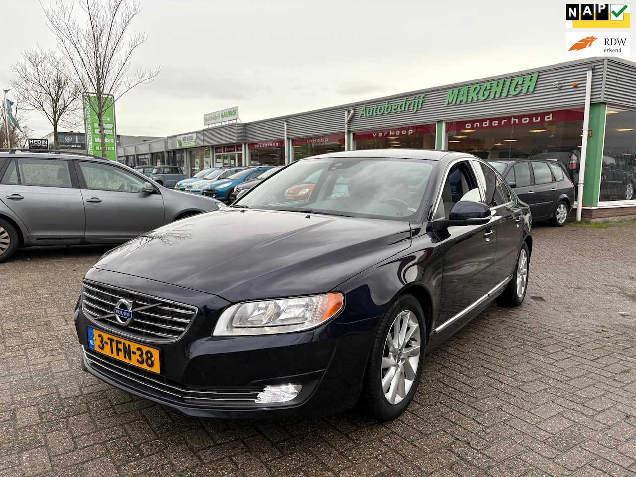 Volvo S80 - 1.6 D2 Momentum Automaat|NETTE STAAT| - AutoWereld.nl