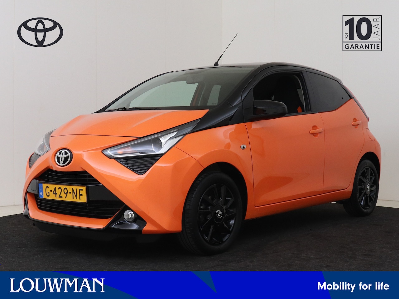 Toyota Aygo - 1.0 VVT-i x-cite I Apple Carplay/Android Auto I Airco I 5 Deurs I Zuinig I USB I LM Velgen - AutoWereld.nl