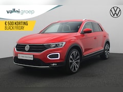 Volkswagen T-Roc - 1.5 TSI 150PK Sport | Trekhaak | Camera | Stoelverwarming | Navi | Sportonderstel | ACC |