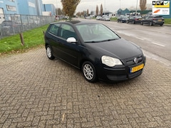 Volkswagen Polo - 1.4 TDI Comfortline BlueMotion