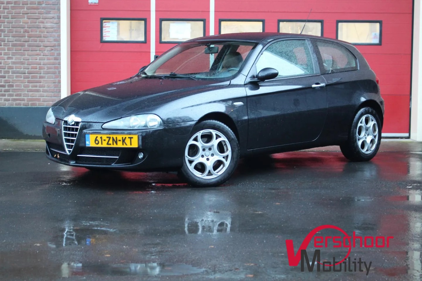 Alfa Romeo 147 - 1.6 T.Spark Veloce Business Pro 1.6 T.Spark Veloce Business Pro - AutoWereld.nl