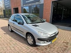 Peugeot 206 - 1.4 XS