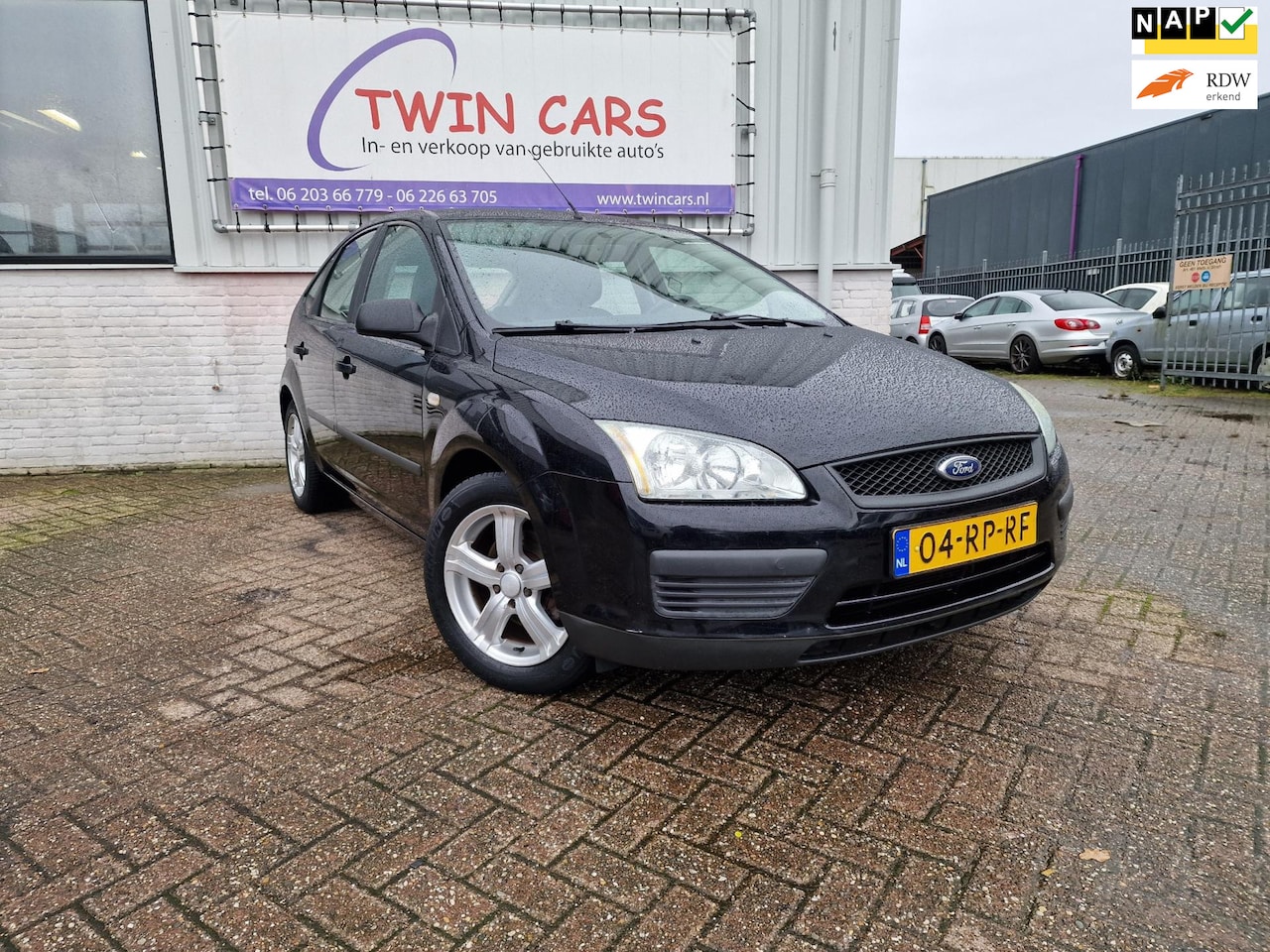 Ford Focus - 1.6-16V Ambiente 1.6-16V Ambiente - AutoWereld.nl