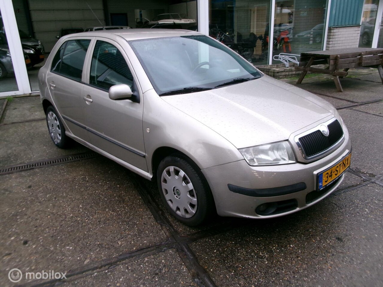 Skoda Fabia - 1.4-16V Ambiente 1.4-16V Ambiente - AutoWereld.nl