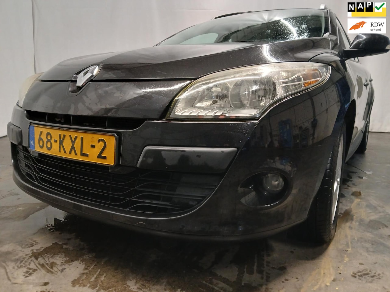 Renault Mégane Estate - 1.4 TCe Dynamique - Schade - AutoWereld.nl