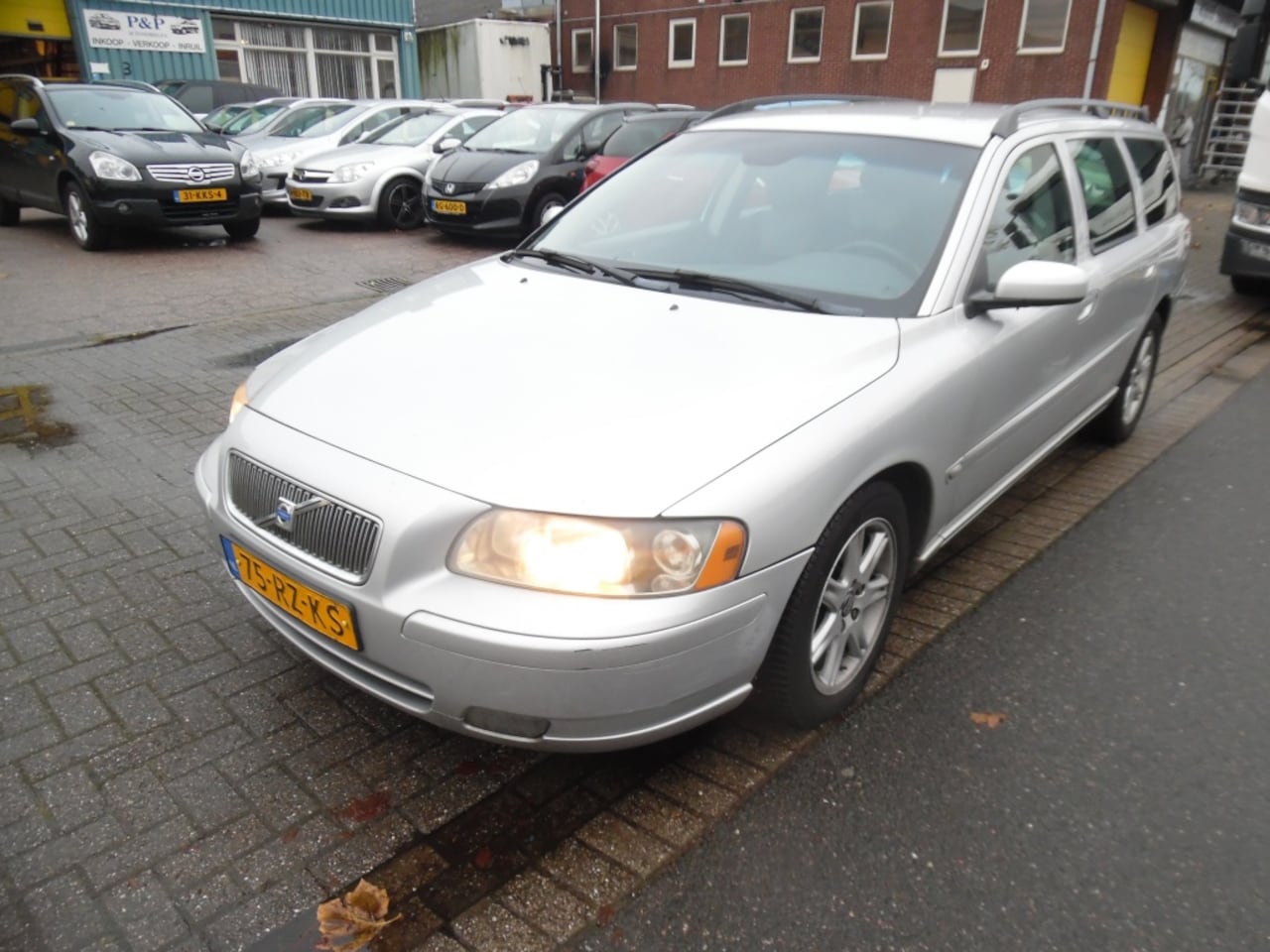 Volvo V70 - 2.4 D5 Edition II 2.4 D5 Edition II - AutoWereld.nl