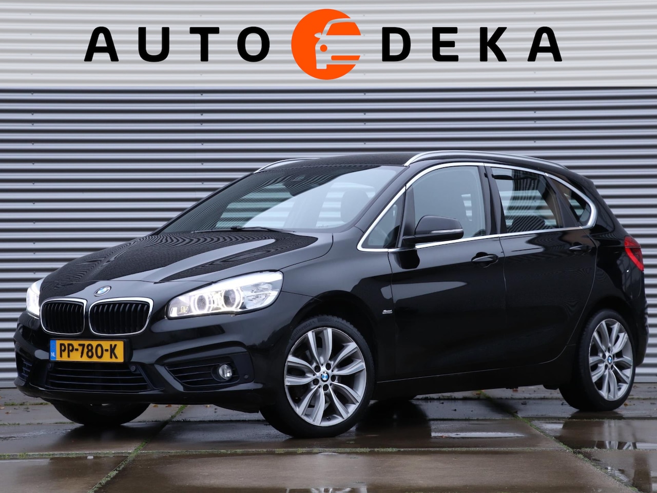 BMW 2-serie Active Tourer - 218i Sport-Line Automaat *Navigatie*Parkeersens.* - AutoWereld.nl