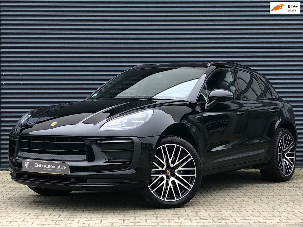 Porsche Macan - 3.0 S 354 PK | Pano | 18-wege sportstoelen | Sportuilaat | Sport & Design | PASM - AutoWereld.nl