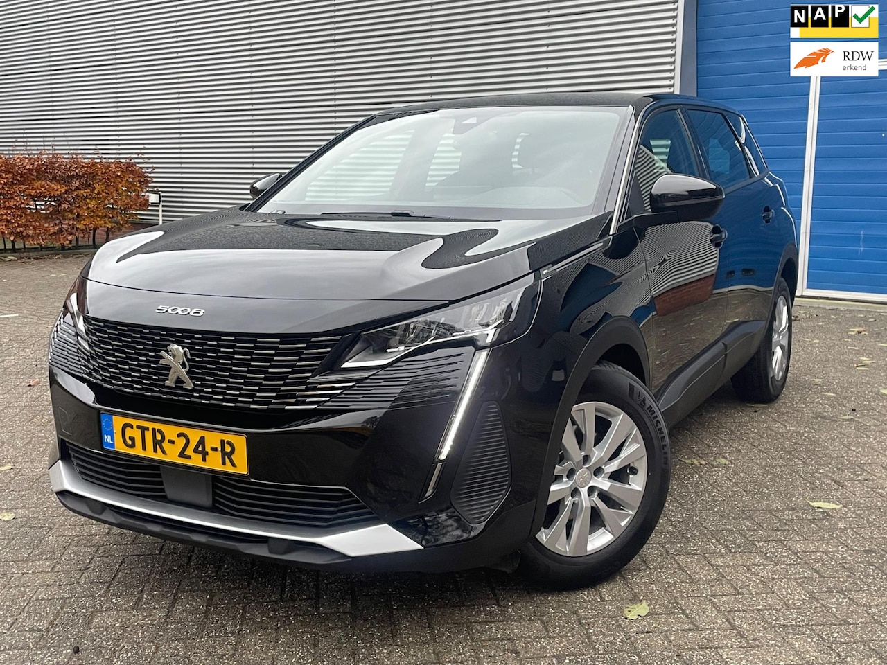 Peugeot 5008 - 1.2 Pack Business Automaat 7 Zitter Nieuw Model - AutoWereld.nl