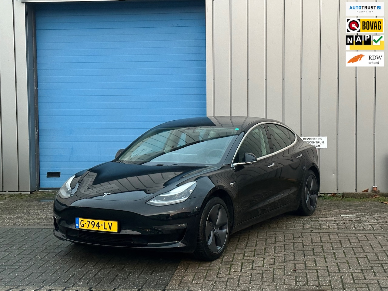 Tesla Model 3 - Standard RWD Plus 60 kWh AUTOPILOT PANO LEER 1 EIG - AutoWereld.nl