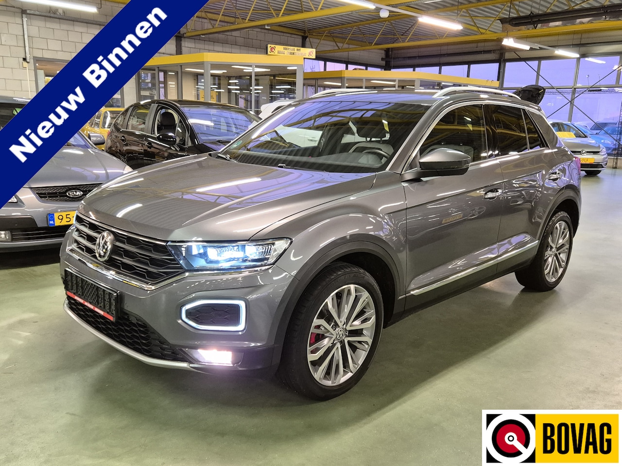 Volkswagen T-Roc - 1.5 TSI Sport Afneembare Trekhaak | Digitale Cockpit Pro | Rijklaarprijs incl. 1 jaar Bova - AutoWereld.nl