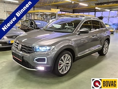 Volkswagen T-Roc - 1.5 TSI Sport -150pk- | Afneembare Trekhaak | Digitale Cockpit Pro | Rijklaarprijs incl. 1