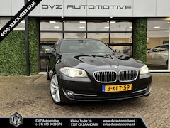 BMW 5-serie - 528i High Executive + | HUD | Sport Int. | Dealer ond