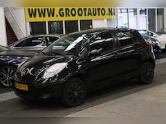 Toyota Yaris - 1.0 VVTi Acces Airco, Isofix, Stuurbekrachtiging