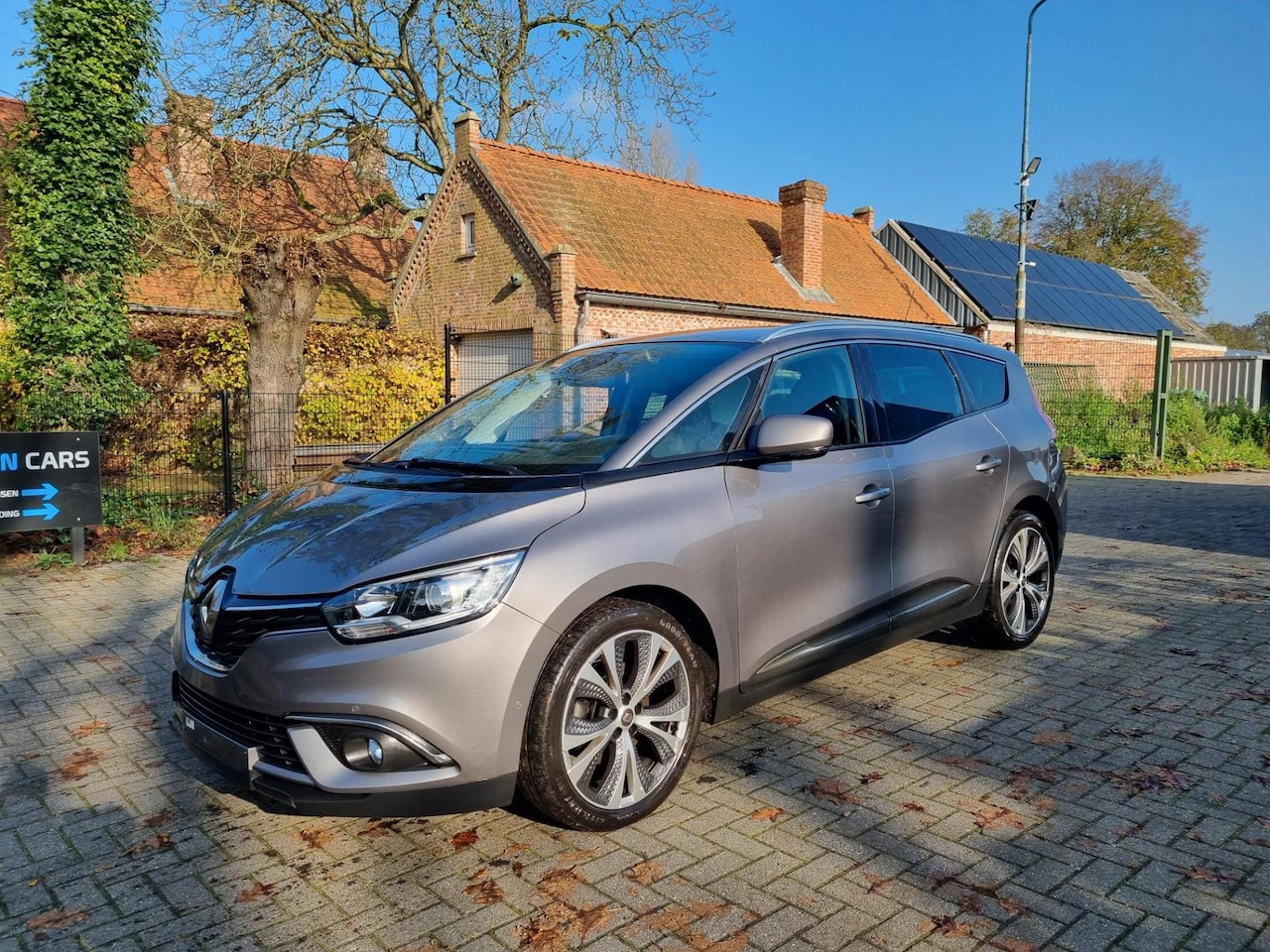 Renault Grand Scénic - Tce 140 Aut 7 pers - AutoWereld.nl