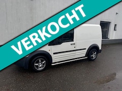 Ford Transit Connect - T200S 1.8 TDdi, '06, airco, trekhaak, elec.pakket en een nieuwe koppelingsset