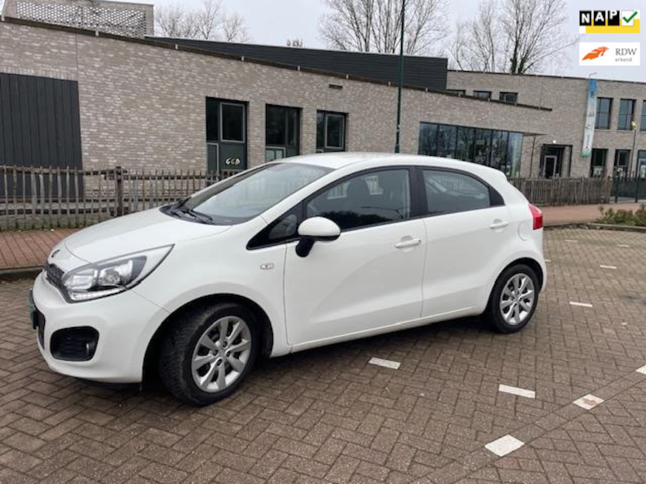 Kia Rio - 1.2 CVVT BusinessLine KM:116670 - AutoWereld.nl