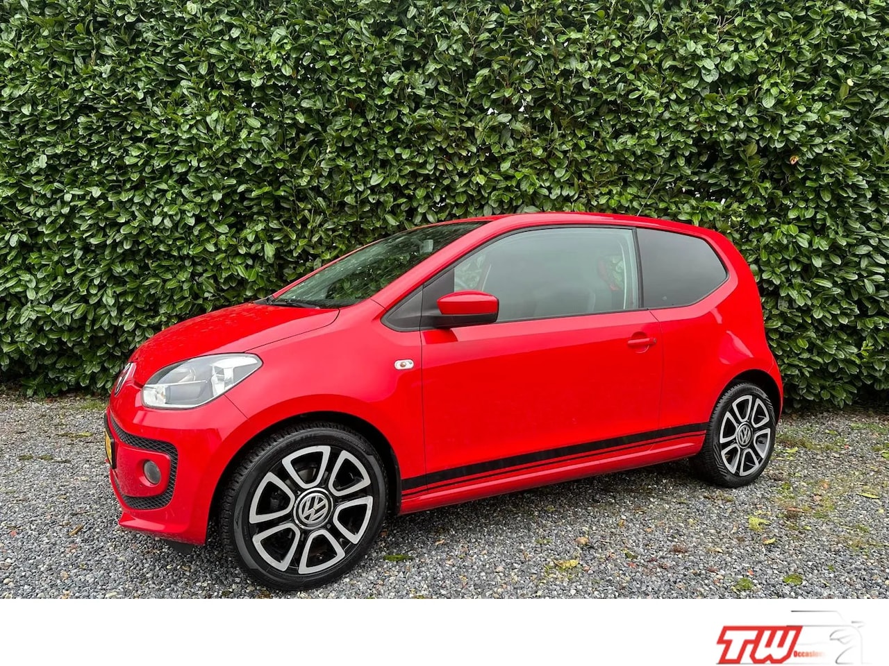 Volkswagen Up! - 1.0 high up! | NWE APK | AIRCO | NAVI | PDC - AutoWereld.nl