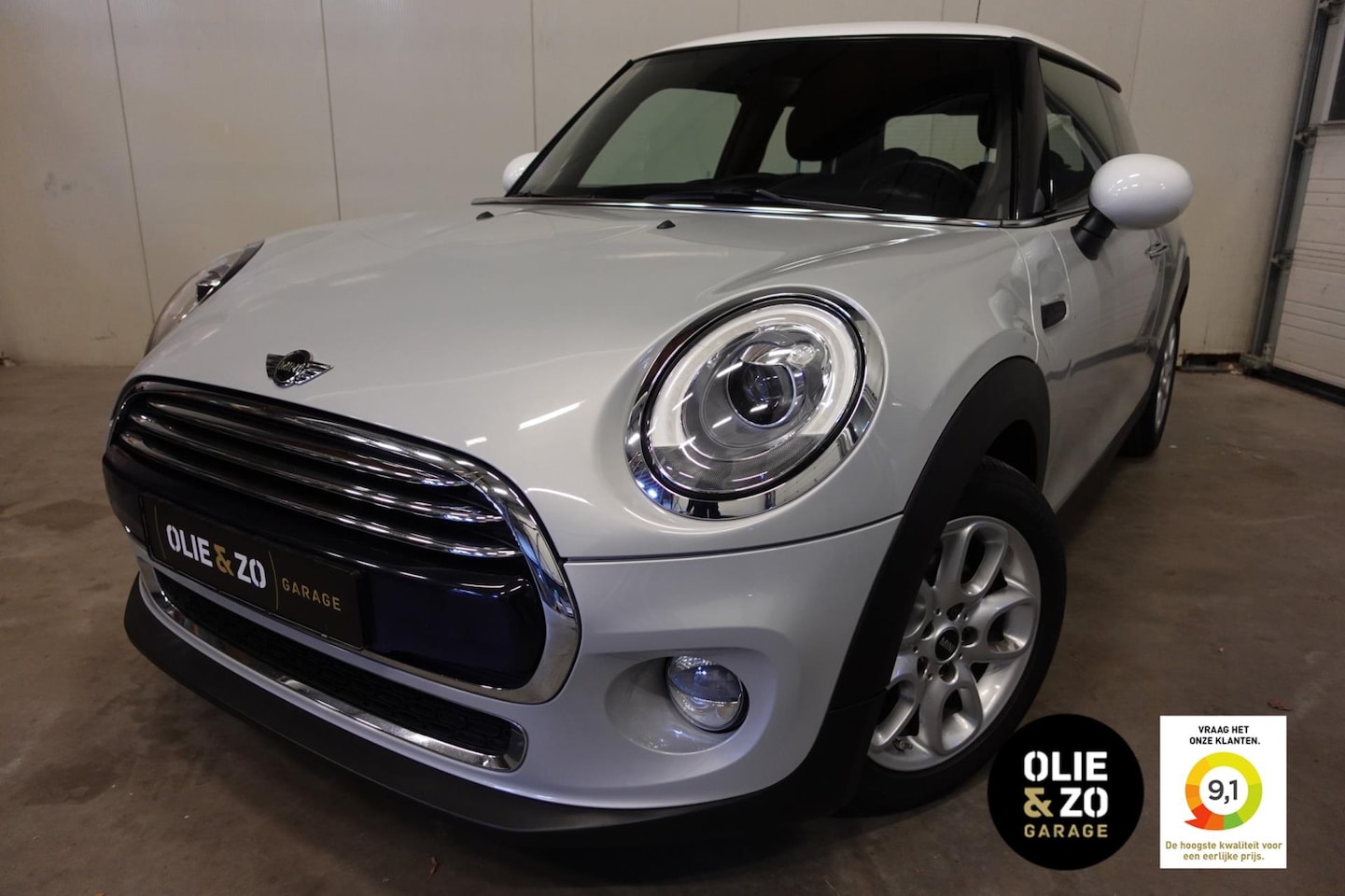 MINI Cooper - Mini 1.5 Serious Business - AutoWereld.nl