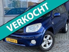 Toyota RAV4 - 2.0-16V VVT-i Sol 4X4 AUTOMAAT/NAVI/CLIMA/3DEEIG