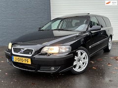 Volvo V70 - 2.3 T-5 250PK SCHUIFDAK/AUTOMAAT/LEDER/NAVI