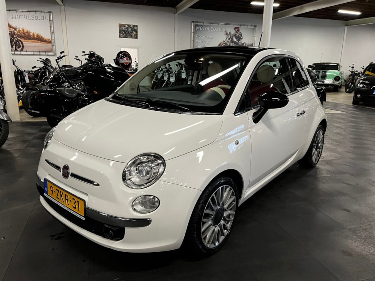 Fiat 500 - 0.9 TWINAIR T CULT *LEDER - AIRCO - NAVI* - AutoWereld.nl