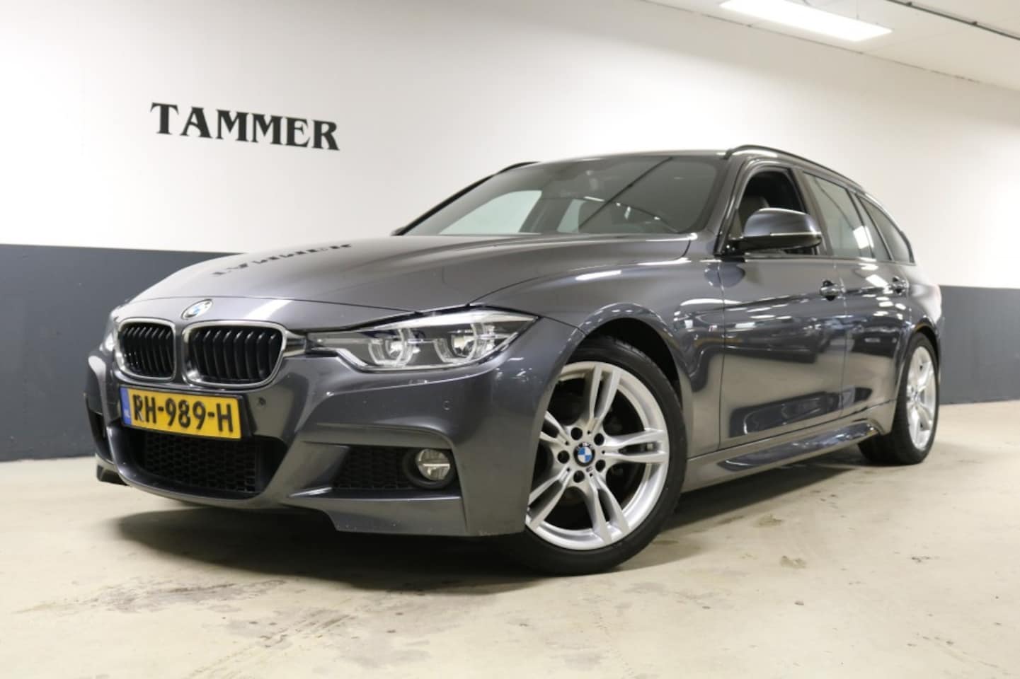 BMW 3-serie - 318i Edition M-Sport Shadow High Executive/DEALER ONDERHOUDEN - AutoWereld.nl