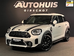 MINI Countryman - 2.0 Cooper S E ALL4 White Silver/ Panorama/ Stuurverwarming/ Leder