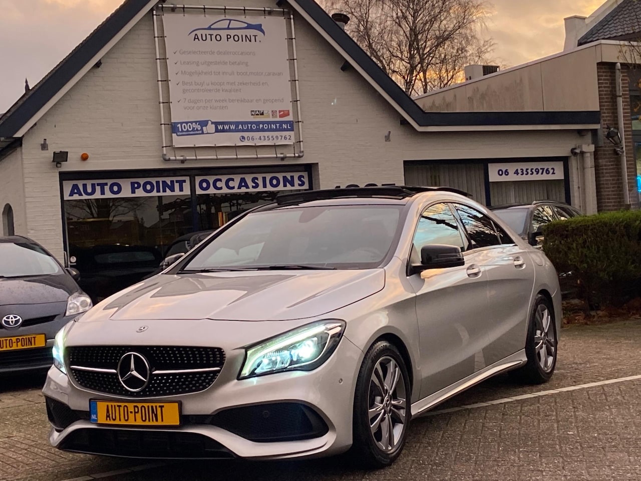 Mercedes-Benz CLA-Klasse - 200 AMG-NIGHT PAKKET/PANO/SFEER/LEDER/PDC - AutoWereld.nl