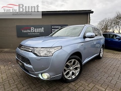 Mitsubishi Outlander - 2.0 PHEV Instyle 4WD