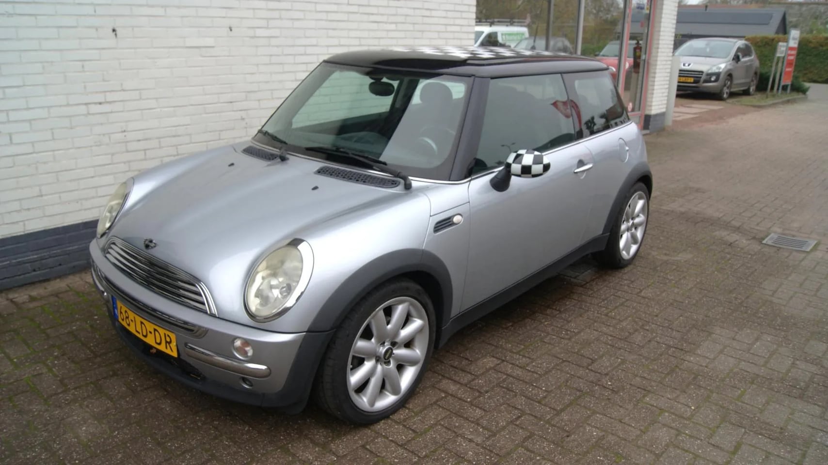 MINI Cooper - Mini 1.6 Pepper Pano dak - AutoWereld.nl