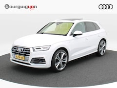 Audi Q5 - 50 TFSI e 300 Pk quattro S-Line | Navi | Full LED | Panoramadak | Leder | 21 Inch | Trekha