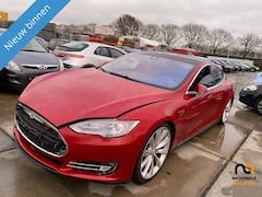 Tesla Model S - 2015 * 85 Performance * 234.D KM