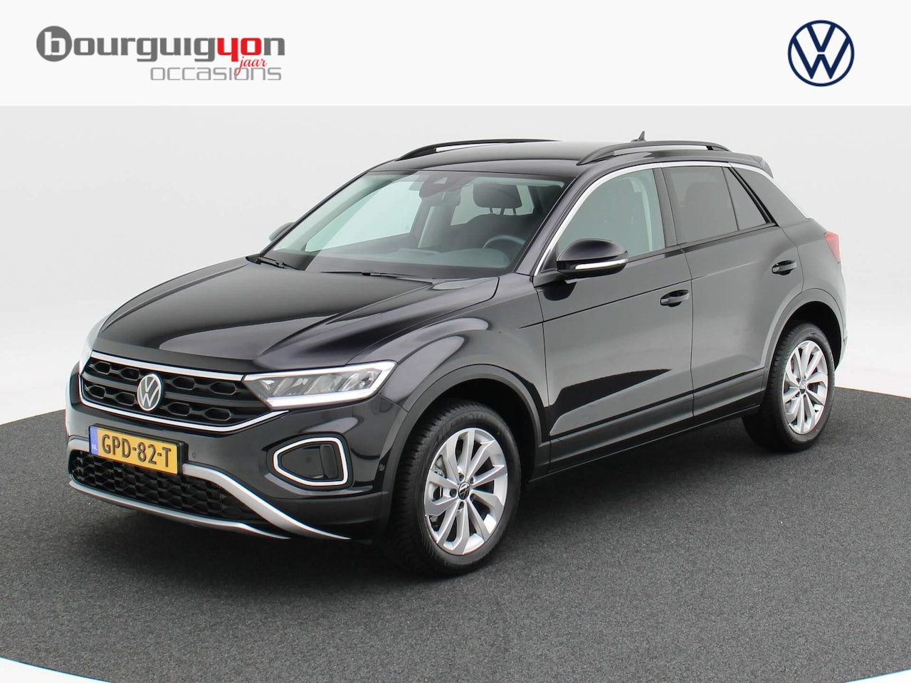 Volkswagen T-Roc - 1.5 TSi 150 Pk DSG Life | Navi | Adapt. Cruise | Stoel Verw. | Carplay | Privacy Glass | S - AutoWereld.nl