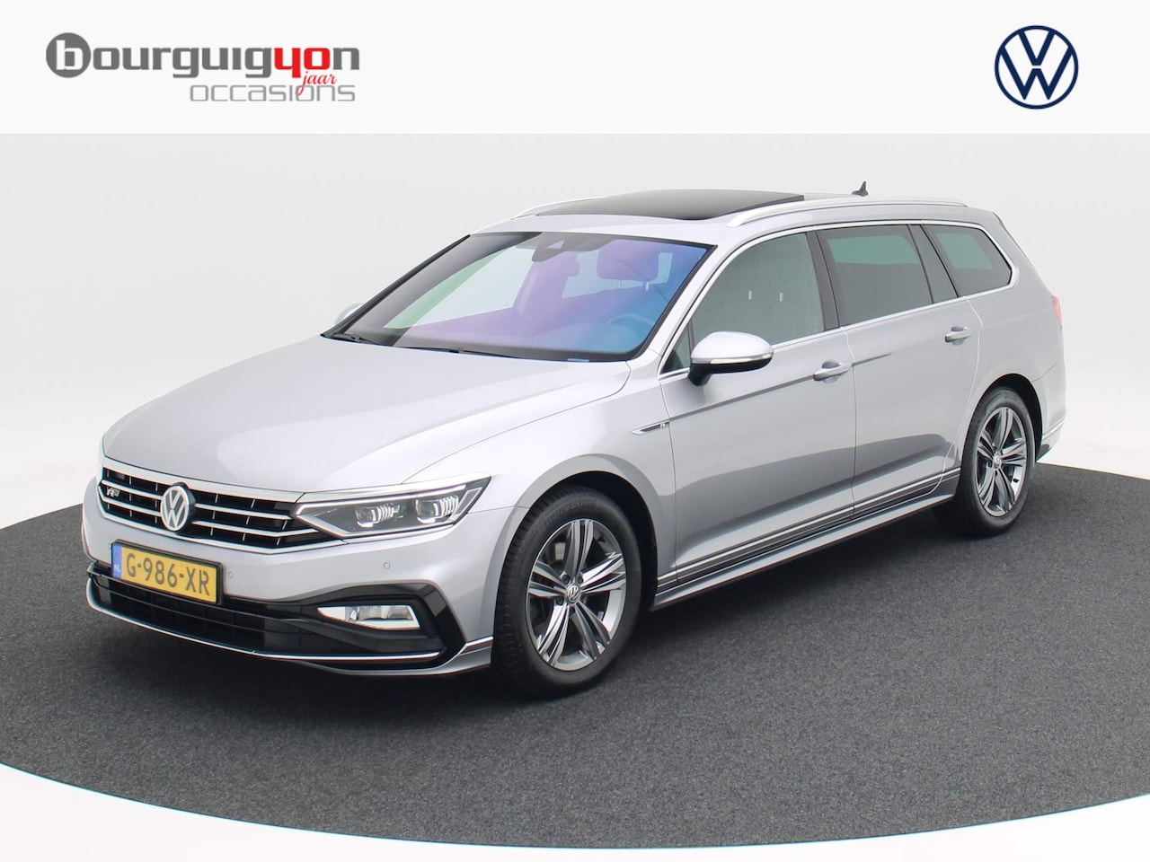 Volkswagen Passat Variant - 2.0 TSi 190 Pk DSG R-Line | Trekhaak | Adap. cruise | Carplay | Panorama | 17 Inch - AutoWereld.nl