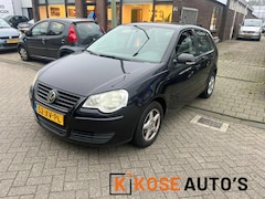 Volkswagen Polo - 1.4-16V Optive