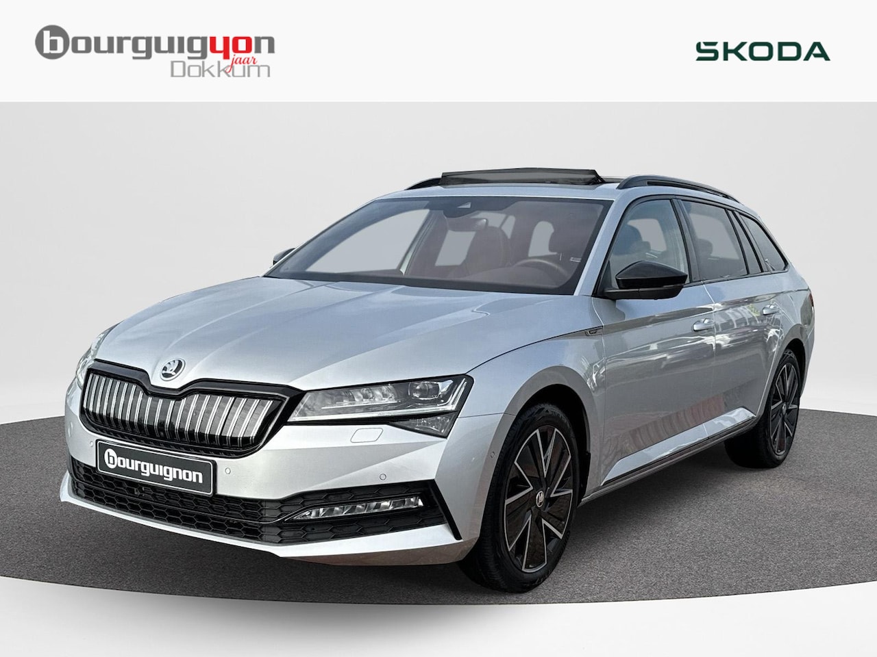 Skoda Superb Combi - 1.4 TSI iV 218 pk PHEV Sportline Business | Pano Dak | Trekhaak | Camera Rondom | - AutoWereld.nl