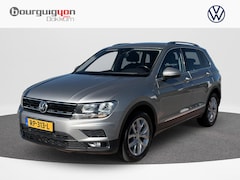 Volkswagen Tiguan - 1.4 TSI 125 pk Comfortline Business | Navi | Clima | PDC | Trekhaak |