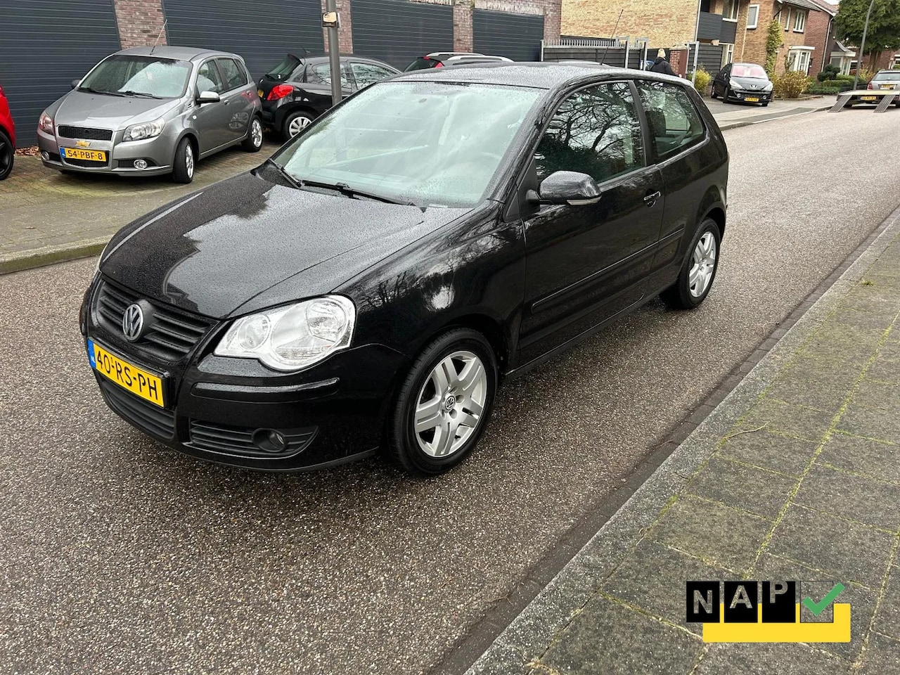 Volkswagen Polo - 1.4-16V Comfortline 1.4-16V Comfortline - AutoWereld.nl