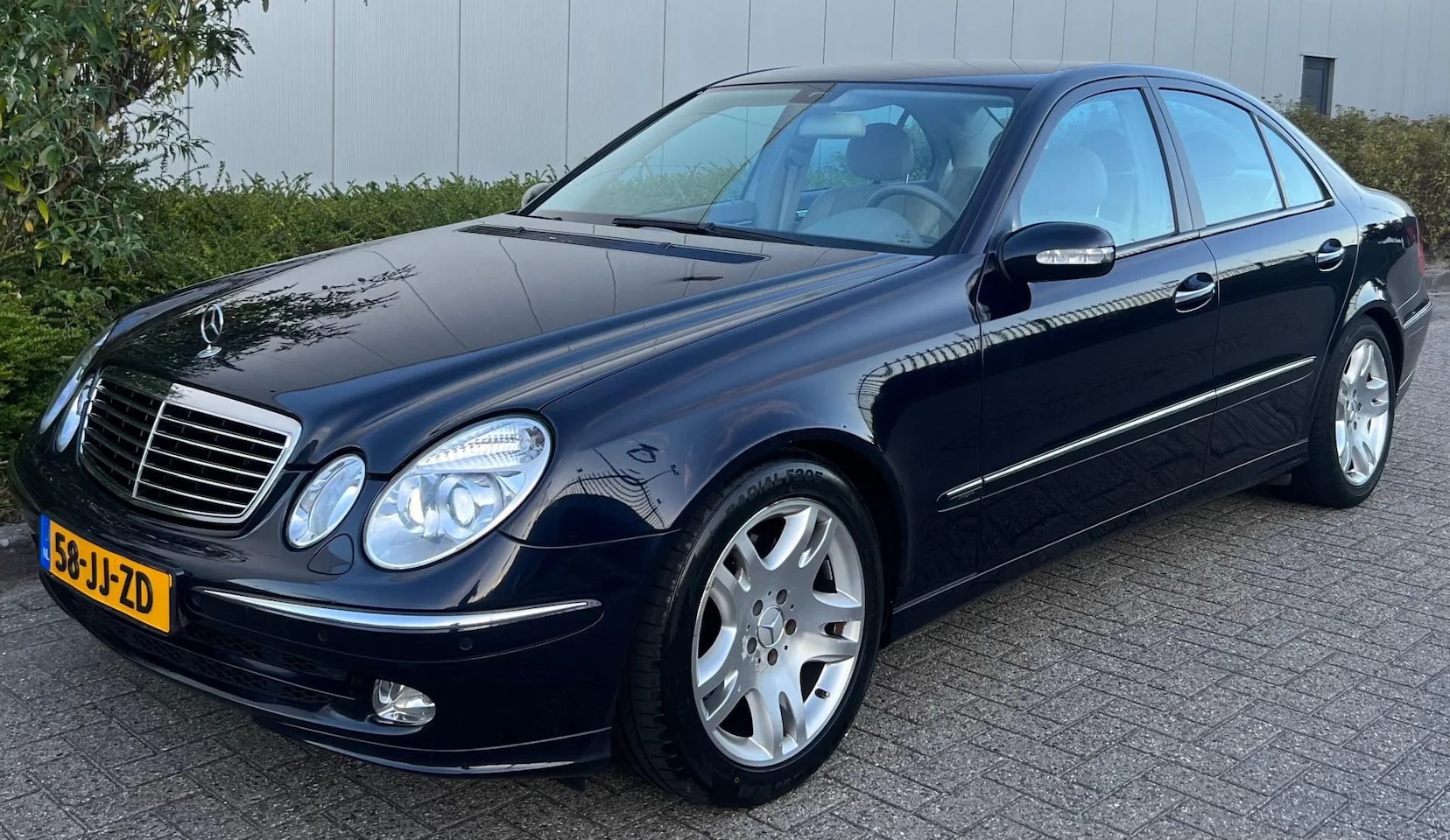 Mercedes-Benz E-klasse - 320 Avantgarde 2002 NAP YOUNG TIMER ZEER MOOIE AUTO - AutoWereld.nl