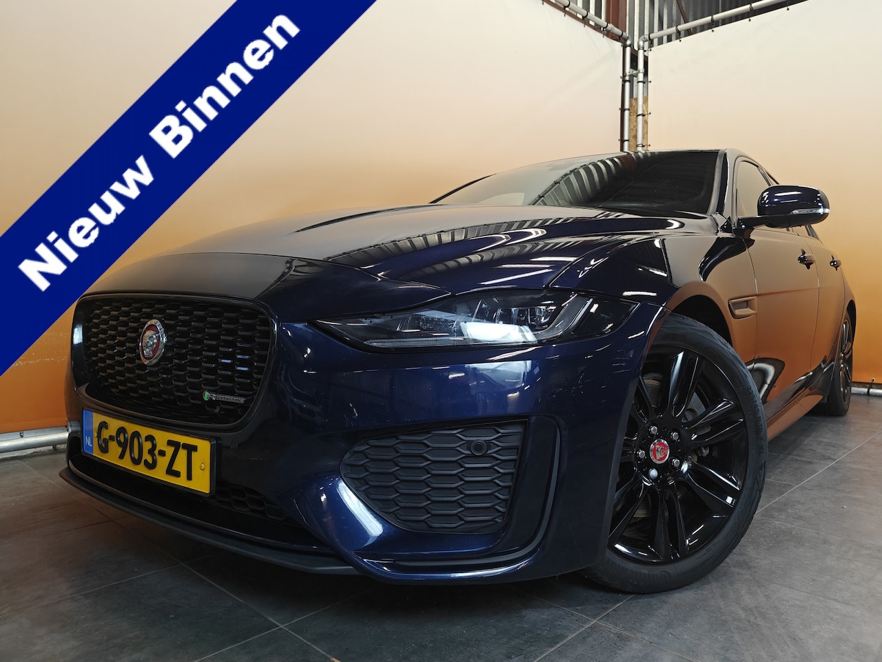 Jaguar XE - 2.0 P250 R-Dynamic S eerste eigenaar - AutoWereld.nl