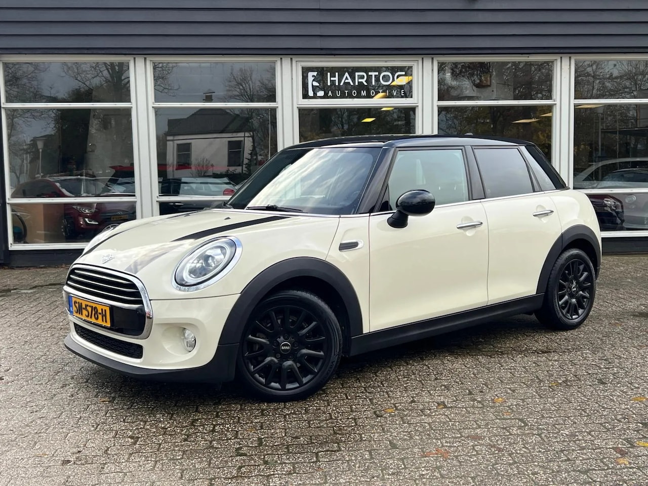 MINI Cooper - Mini 1.5 Pepper | Navi | Clima | Xenon | - AutoWereld.nl