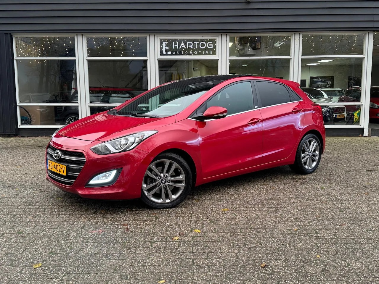 Hyundai i30 - 1.6 GDi Comfort | Navi | Clima | Cruise | 100.000 KM! | - AutoWereld.nl