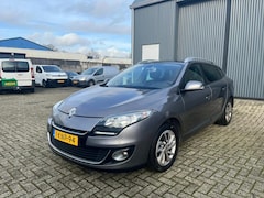 Renault Mégane Estate - 1.5 DCI 2012 LED Dagrijverlichting / Velgen