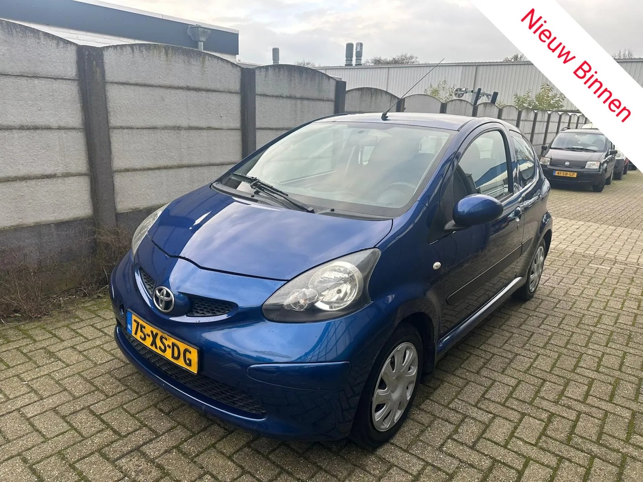 Toyota Aygo - 1.0 12V 3-DRS 2007 AIRCO/ NIEUWE APK! - AutoWereld.nl